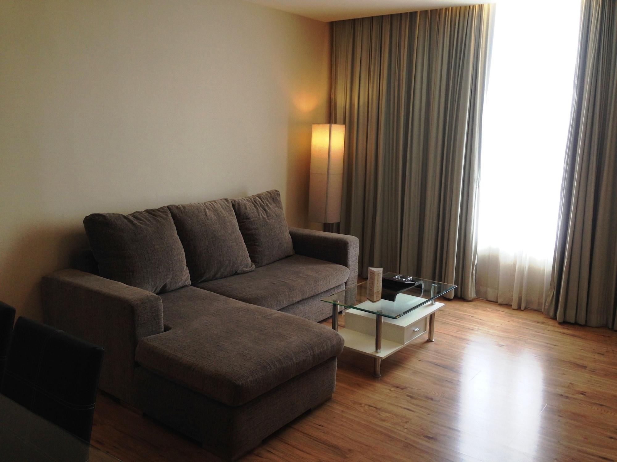 The City Hotel Sriracha By Bbh Japan Si Racha Eksteriør bilde