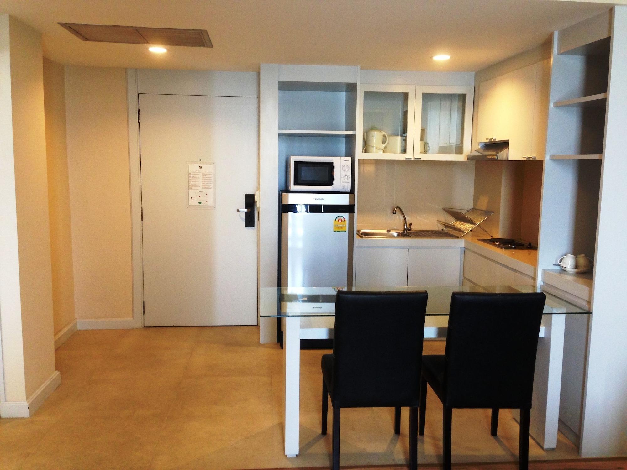 The City Hotel Sriracha By Bbh Japan Si Racha Eksteriør bilde