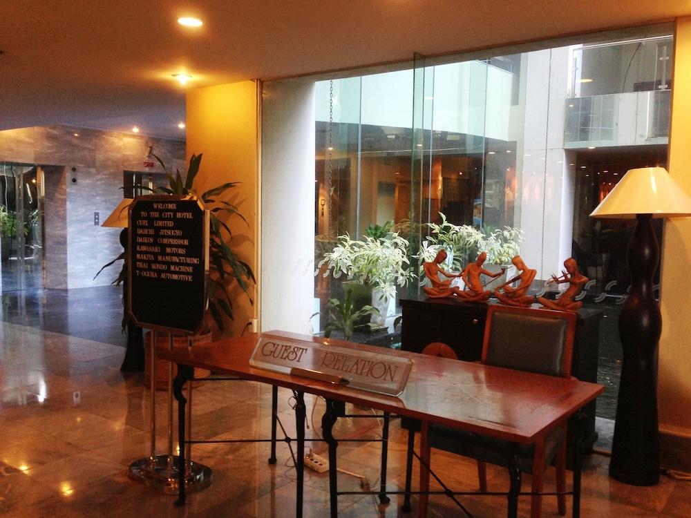 The City Hotel Sriracha By Bbh Japan Si Racha Eksteriør bilde